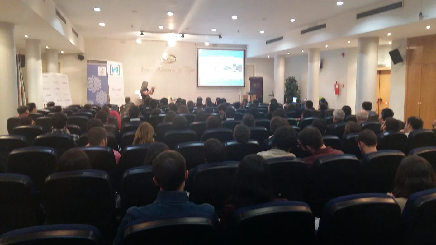wtm-galicia-ana-presenting.png